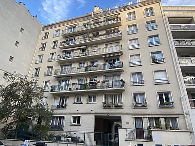 PARKING A LOUER - PARIS 11EME ARRONDISSEMENT Sainte-Marguerite 8 - 120 € charges comprises par mois