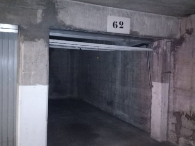 GARAGE A LOUER - NEUILLY SUR SEINE - 169 € charges comprises par mois
