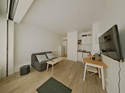 APPARTEMENT T2 A LOUER - PARIS 12EME ARRONDISSEMENT - 27.4 m2 - 996€ charges comprises par mois