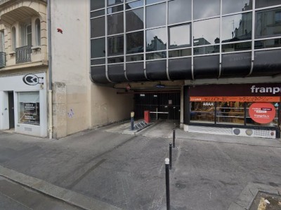 PARKING A LOUER - PARIS 10EME ARRONDISSEMENT - 160€ charges comprises par mois