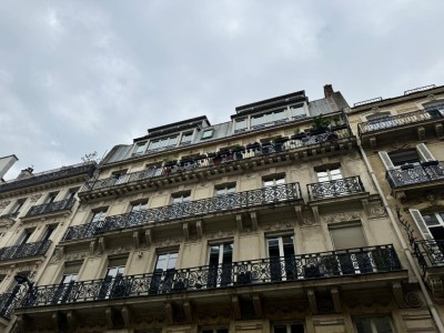 PARKING A LOUER - PARIS 9EME ARRONDISSEMENT - 195€ charges comprises par mois