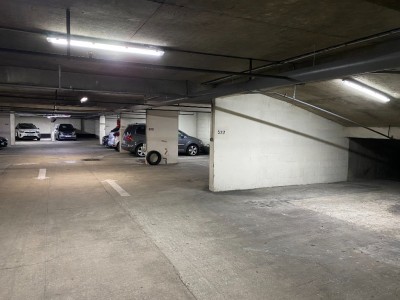 PARKING A LOUER - PARIS 8EME ARRONDISSEMENT - 145€ charges comprises par mois