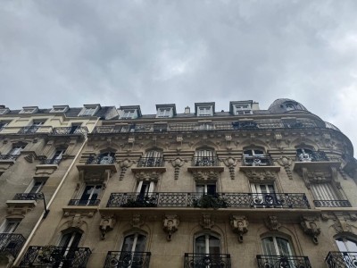 STUDIO A LOUER - PARIS 15EME ARRONDISSEMENT - 25.57 m2 - 935€ charges comprises par mois