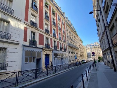 APPARTEMENT T2 A LOUER - PARIS 5EME ARRONDISSEMENT - 27.95 m2 - 1035€ charges comprises par mois