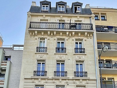 APPARTEMENT T2 A LOUER - PARIS 14EME ARRONDISSEMENT - 27.09 m2 - 910€ charges comprises par mois