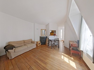 APPARTEMENT T2 A LOUER - PARIS 15EME ARRONDISSEMENT - 31.46 m2 - 1380€ charges comprises par mois