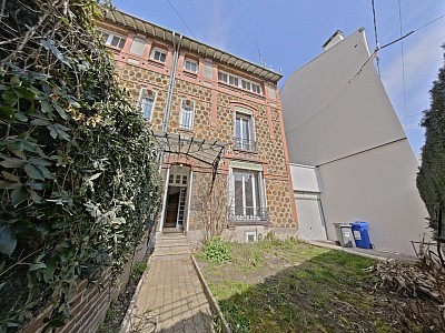 MAISON A LOUER - NOISY LE SEC - 109 m2 - 1488€ charges comprises par mois