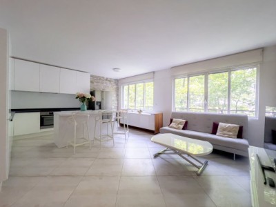 APPARTEMENT T3 A LOUER - PARIS 16EME ARRONDISSEMENT - 71.48 m2 - 2670€ charges comprises par mois