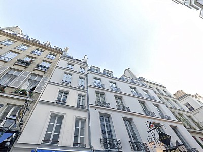 APPARTEMENT T2 A LOUER - PARIS 2EME ARRONDISSEMENT - 29.07 m2 - 1127€ charges comprises par mois