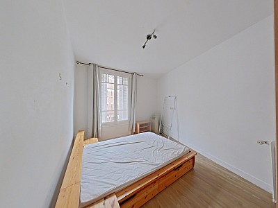 APPARTEMENT T2 A LOUER - PARIS 11EME ARRONDISSEMENT - 35.92 m2 - 1240€ charges comprises par mois