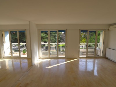 APPARTEMENT T3 A VENDRE - LE CANNET - 74.8 m2 - 362000€
