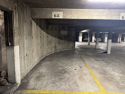 PARKING A LOUER - NEUILLY SUR SEINE - 150€ charges comprises par mois