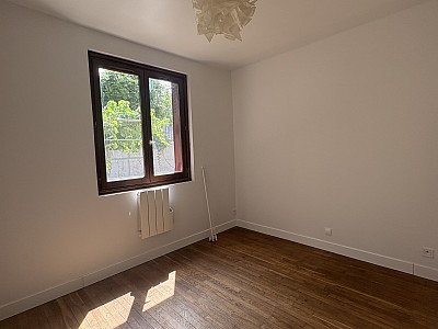 APPARTEMENT T2 A LOUER - MEUDON - 36.95 m2 - 777€ charges comprises par mois