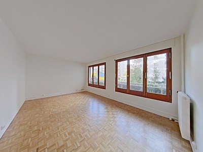 APPARTEMENT T4 A LOUER - PARIS 15EME ARRONDISSEMENT Saint-Lambert 8 - 90.82 m2 - 2868€ charges comprises par mois