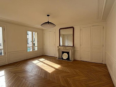 APPARTEMENT T4 A LOUER - PARIS 16EME ARRONDISSEMENT - 113.77 m2 - 3607€ charges comprises par mois