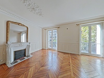 APPARTEMENT T3 A LOUER - PARIS 11EME ARRONDISSEMENT - 71.33 m2 - 2300€ charges comprises par mois