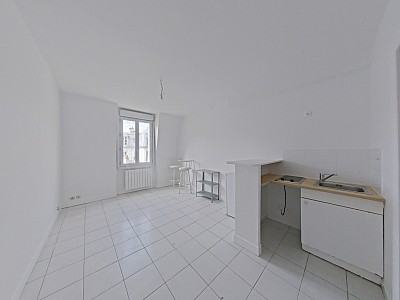STUDIO A LOUER - PARIS 6EME ARRONDISSEMENT Odeon 2 - 17.39 m2 - 762€ charges comprises par mois