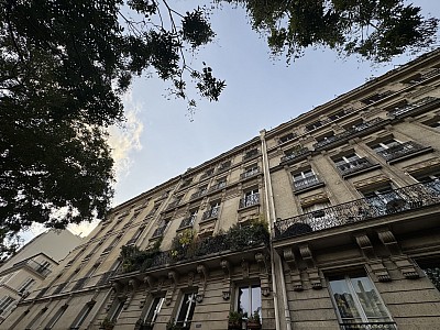 APPARTEMENT T3 A LOUER - PARIS 17EME ARRONDISSEMENT Ternes 6 - 85.95 m2 - 2927€ charges comprises par mois