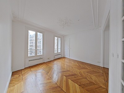 APPARTEMENT T3 A LOUER - PARIS 17EME ARRONDISSEMENT - 57.81 m2 - 1945€ charges comprises par mois