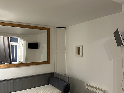 APPARTEMENT T1 A LOUER - PARIS 9EME ARRONDISSEMENT - 16.9 m2 - 832�&euro; charges comprises par mois