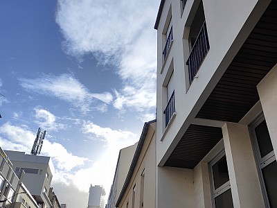 PARKING A LOUER - CLICHY - 95�&euro; charges comprises par mois