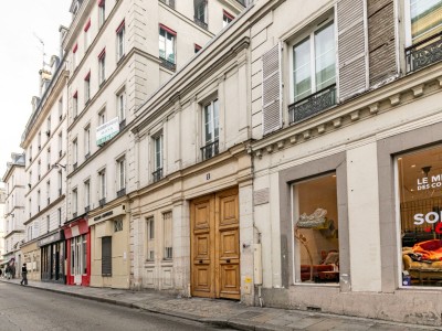 BUREAU A LOUER - PARIS 9EME ARRONDISSEMENT Notre Dame de Lorette - 108 m2 - 4�680�&euro; HC et HT par mois