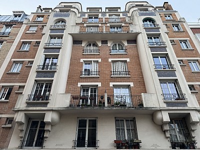 APPARTEMENT T2 A LOUER - PARIS 11EME ARRONDISSEMENT - 36.9 m2 - 1�305�&euro; charges comprises par mois