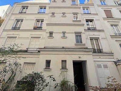 APPARTEMENT T2 A LOUER - PARIS 18EME ARRONDISSEMENT - 40.56 m2 - 1�310�&euro; charges comprises par mois