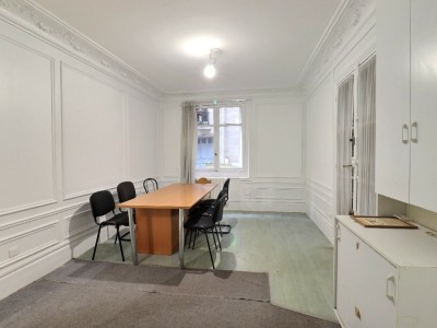 APPARTEMENT T1 A VENDRE - PARIS 15EME ARRONDISSEMENT - 30.65 m2 - 304�000�&euro;