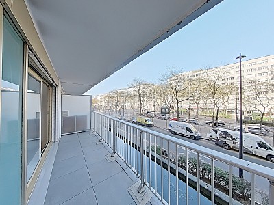 STUDIO A LOUER - PARIS 11EME ARRONDISSEMENT - 29.7 m2 - 896�&euro; charges comprises par mois