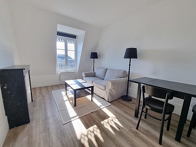 APPARTEMENT T2 A LOUER - PARIS 3EME ARRONDISSEMENT ARTS-ET-METIERS - 29.07 m2 - 1�399�&euro; charges comprises par mois