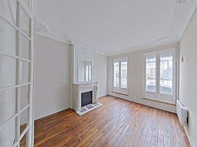 APPARTEMENT T3 A LOUER - PARIS 17EME ARRONDISSEMENT - 54.93 m2 - 1�898�&euro; charges comprises par mois