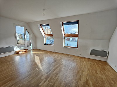 APPARTEMENT T4 A LOUER - BOULOGNE BILLANCOURT - 92.57 m2 - 3 030 &euro; charges comprises par mois