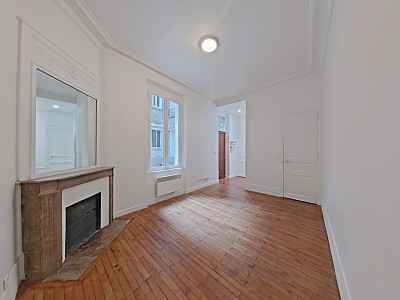 STUDIO A LOUER - NEUILLY SUR SEINE - 20.06 m2 - 921 &euro; charges comprises par mois