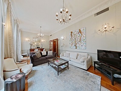 APPARTEMENT T3 A LOUER - PARIS 6EME ARRONDISSEMENT - 98.62 m2 - 6 330 &euro; charges comprises par mois