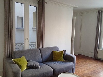 APPARTEMENT T2 A LOUER - PARIS 17EME ARRONDISSEMENT Ternes 6 - 41.76 m2 - 1 683 &euro; charges comprises par mois