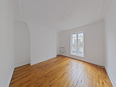 STUDIO A LOUER - PARIS 17EME ARRONDISSEMENT Batignolles 10 - 28.59 m2 - 1 165 &euro; charges comprises par mois