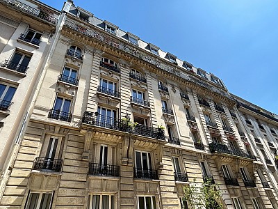 APPARTEMENT T3 A LOUER - ST MANDE - 68.13 m2 - 1 955 &euro; charges comprises par mois