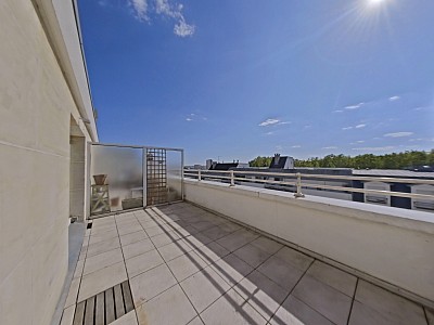 STUDIO A LOUER - PARIS 20EME ARRONDISSEMENT - 17.67 m2 - 739 &euro; charges comprises par mois