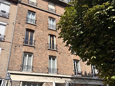 APPARTEMENT T2 A LOUER - ASNIERES SUR SEINE - 34.85 m2 - 1 035 &euro; charges comprises par mois