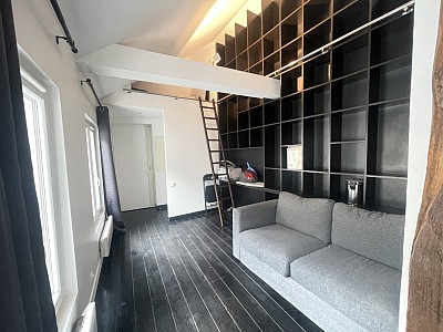 APPARTEMENT T2 A LOUER - PARIS 6EME ARRONDISSEMENT - 39.83 m2 - 1 670 &euro; charges comprises par mois