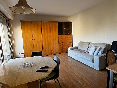 STUDIO A LOUER - PARIS 17EME ARRONDISSEMENT - 32.96 m2 - 1 361 &euro; charges comprises par mois