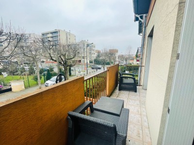 LOCAL COMMERCIAL A LOUER - CHAMPIGNY SUR MARNE - 150 m2 - 2000 € HC par mois