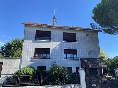 APPARTEMENT T1 A LOUER - CHAMPIGNY SUR MARNE - 23 m2 - 660 € charges comprises par mois