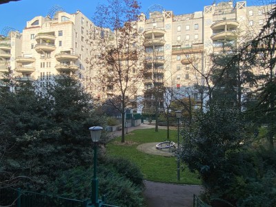 APPARTEMENT T2 A LOUER - CHARENTON LE PONT - 47,22 m2 - 1190 € charges comprises par mois