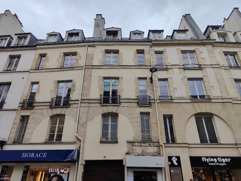 BUREAU A LOUER - PARIS 11EME ARRONDISSEMENT - 187 m2 - 7 791 € HC et HT par mois