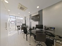 LOCAL COMMERCIAL A LOUER - PARIS 11EME ARRONDISSEMENT - 14 m2 - 916,67 € HC par mois