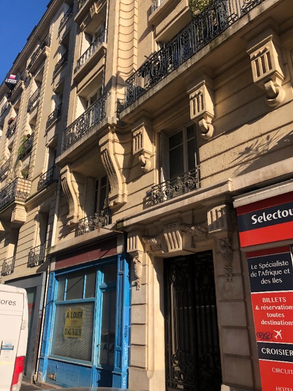 LOCAL COMMERCIAL A LOUER - PARIS 11EME ARRONDISSEMENT Rue De Montreuil - 17 m2 - 700 € HC par mois