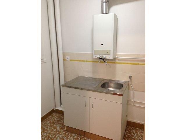STUDIO A LOUER - PARIS 13EME ARRONDISSEMENT - 24.19 m2 - 851 € charges comprises par mois