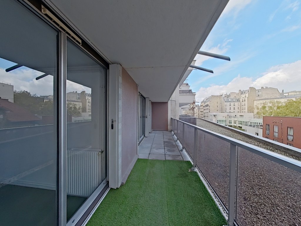 APPARTEMENT T2 A LOUER - PARIS 11EME ARRONDISSEMENT - 56.13 m2 - 1 763,10 € charges comprises par mois